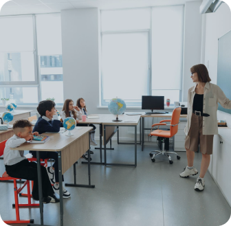 Medii educaționale — școli și campusuri